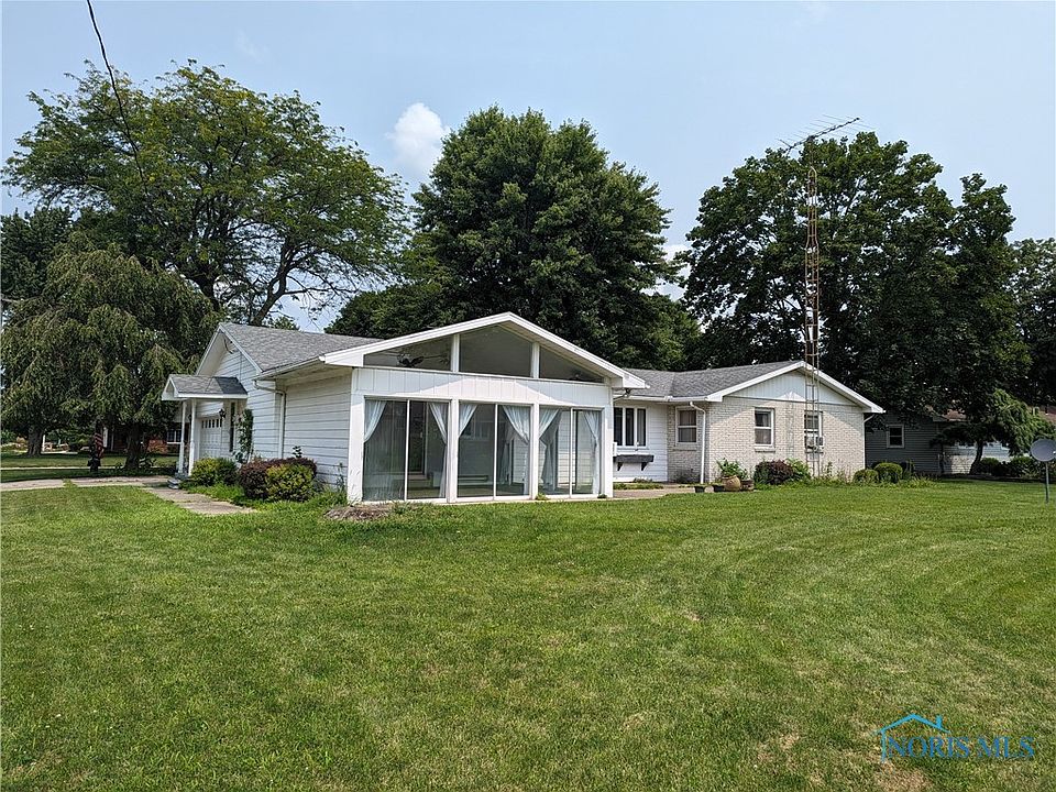 842 Ohio Ave, Elmore, OH 43416 Zillow