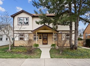 9508 Henrietta Ave, Brookfield, IL 60513