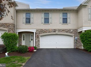 4 Rumford Ct, Lancaster, PA 17602