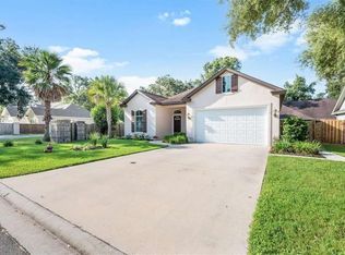 288 Villager Dr, Saint Simons Island, GA 31522