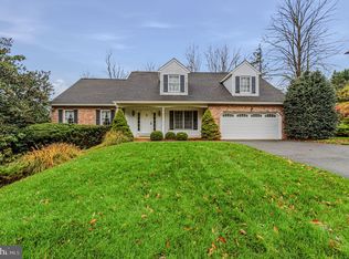 23 Raphael Rd, Hockessin, DE 19707