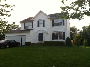 521 Canterbury Cir, Purcellville, VA 20132