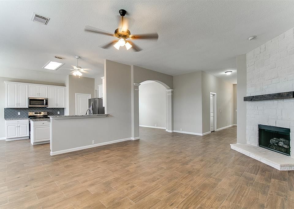 1st image of 6315 Deep Canyon Dr