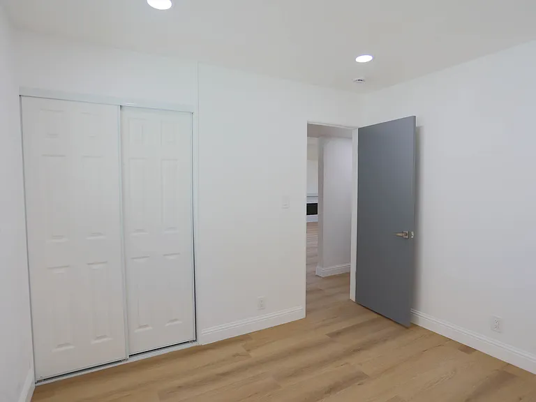 3330 Claudia Dr — Photo 13