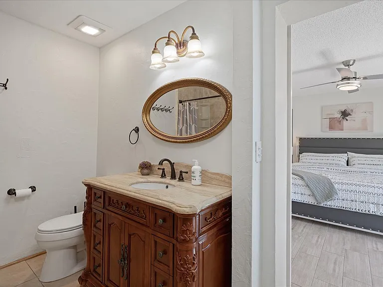 1 Windrush Blvd #98 — Photo 40