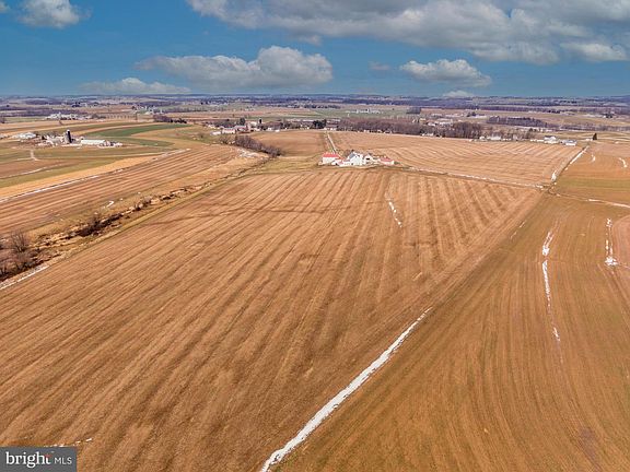 3rd image of 397 Jackson Rd