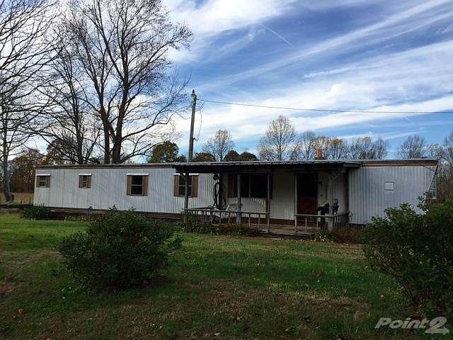 2nd image of 1976 Clear Fork Rd