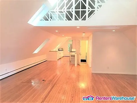 6616 N Charles St #C — Photo 4