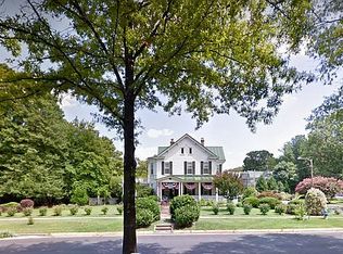 9133 Grant Ave, Manassas, VA 20110