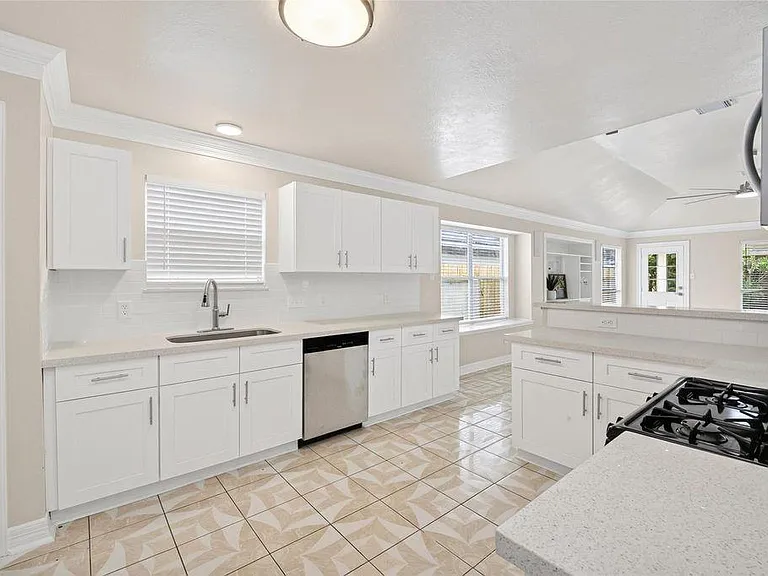 12522 Magnolia Cyn — Photo 7