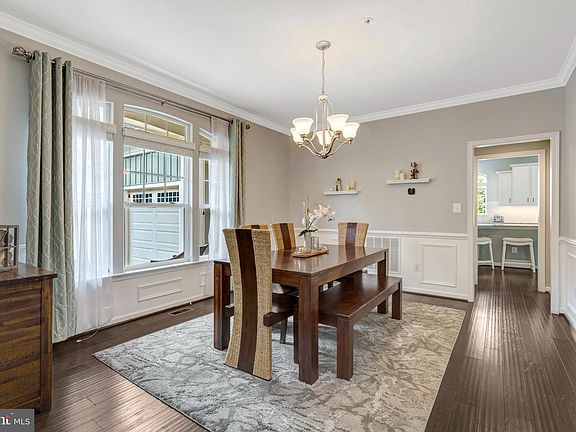 3rd image of 8213 Bearhurst Dr