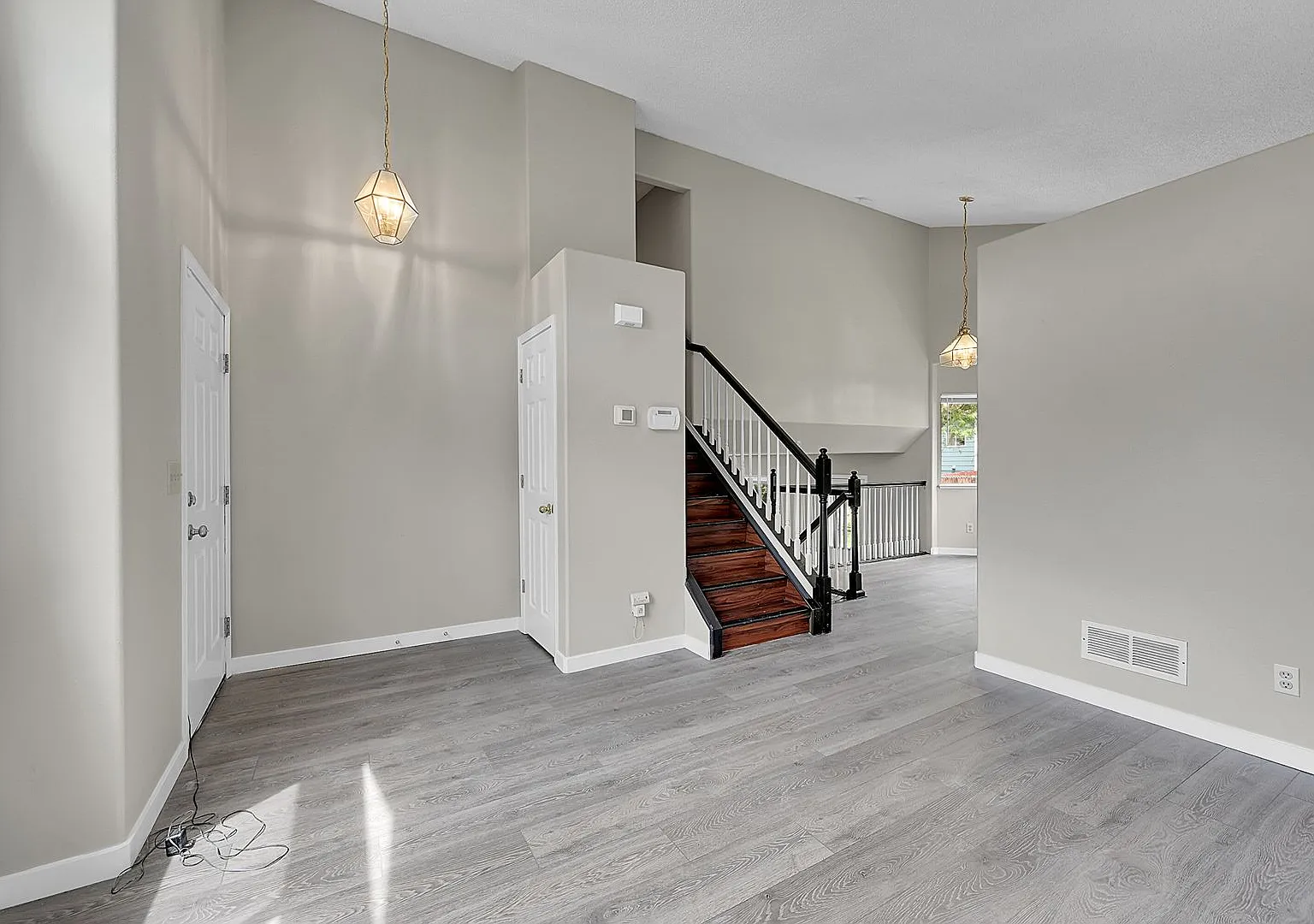 2024 remodeled gorgeous tri-level home PLUS finished basement! — Photo 3