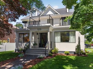 123 Auburn St #1, Auburndale, MA 02466