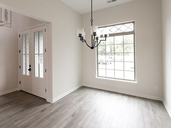 Dining room 2