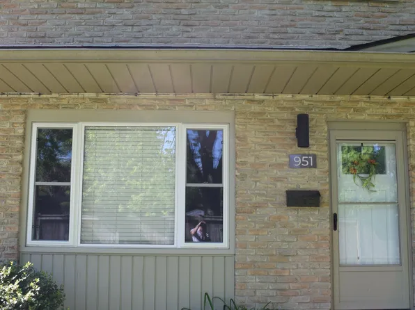 951 Notre Dame Dr, London, ON N6J 3C3