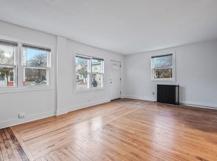 2229 5th St NE #1, Minneapolis, MN 55418