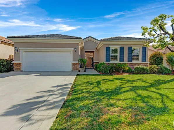 14011 Sandstone Peak Dr, Bakersfield, CA 93306