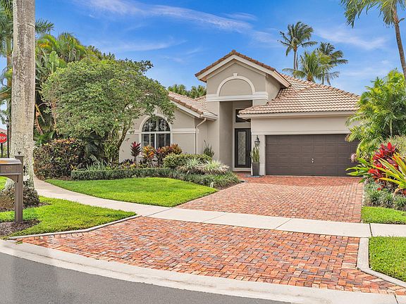 2nd image of 4167 NW 55th Place