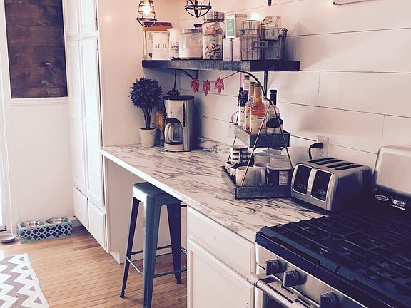 hardwoods, new gas stove