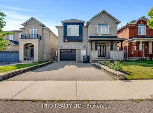 10 Arctic Fox Cres #BASEMENT, Brampton, ON L6R 0J2