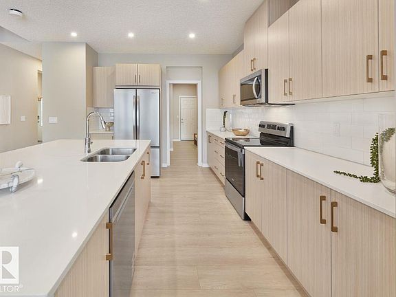 3rd image of 8727 224th St NW