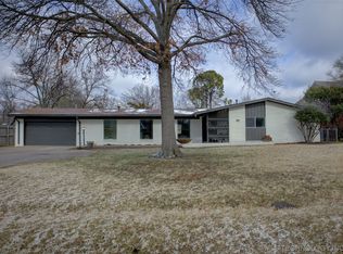 6317 E 56th Pl, Tulsa, OK 74135