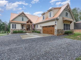 1924 Watkins Rd, Yadkinville, NC 27055