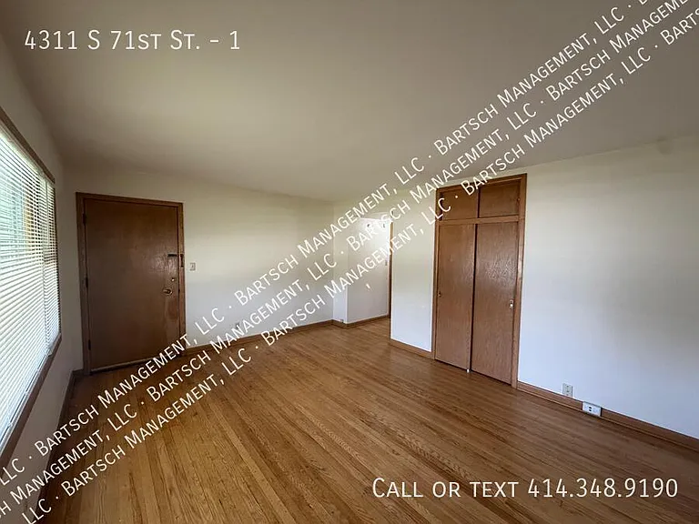 4311 S 71st St #1 — Photo 3