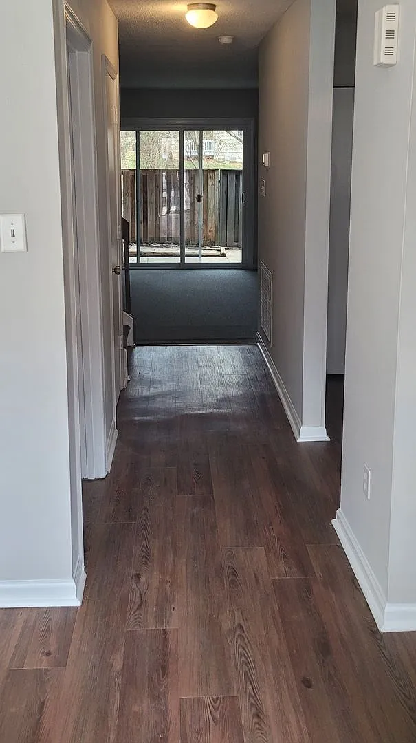 Townhome in Midtown Raleigh — Photo 2