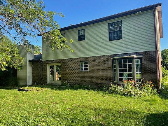 4th image of 4441 Old Caseyville Rd