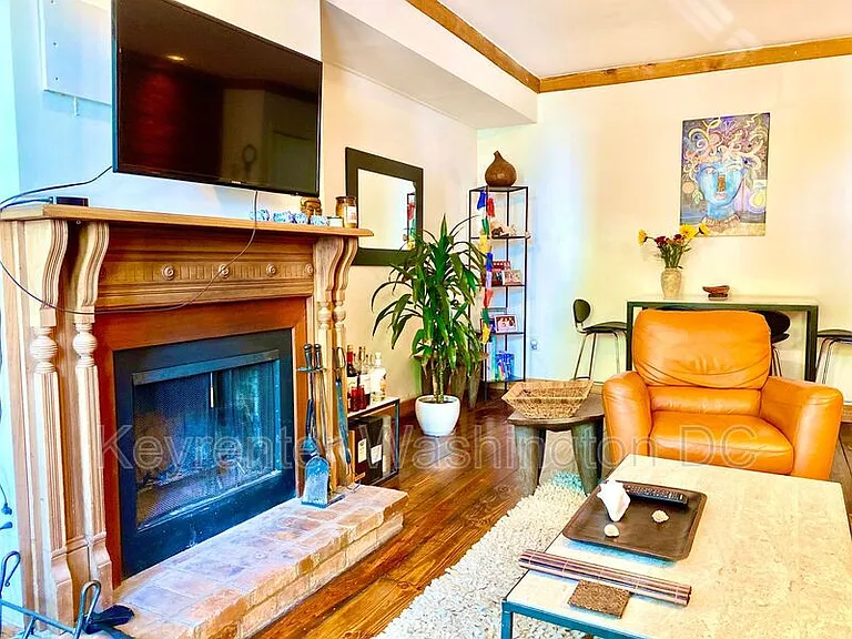 1442 Corcoran St NW #1 — Photo 7