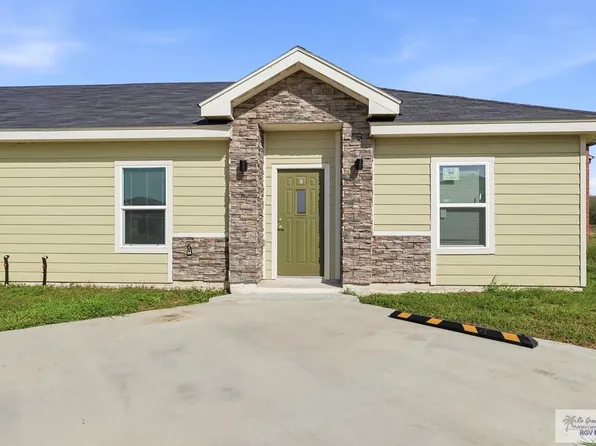 2200 N Valley Cir #C, La Feria, TX 78589