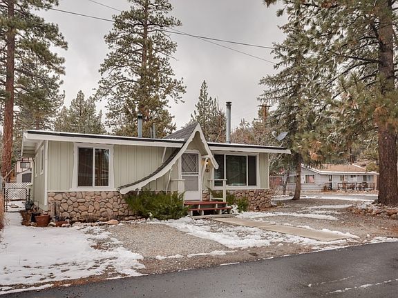 2nd image of 1017 Tinker Bell Ave