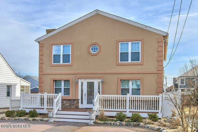 106 Elizabeth Ave