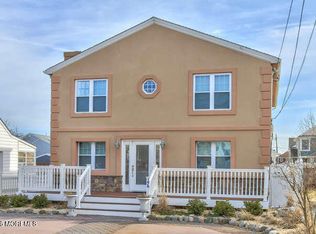 106 Elizabeth Ave, Lavallette, NJ 08735