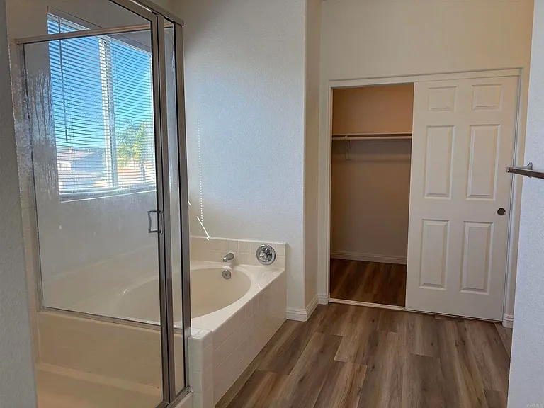 367 Rimhurst Ct #367 — Photo 24