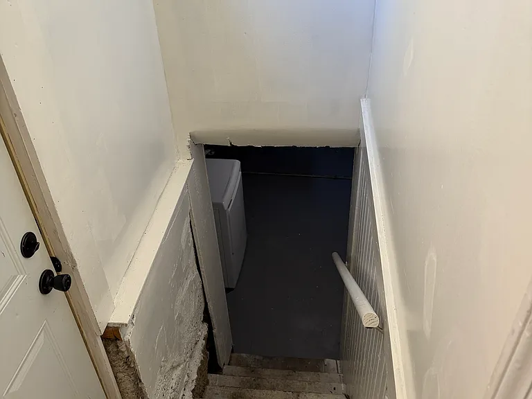1420 Francis St #1 — Photo 11