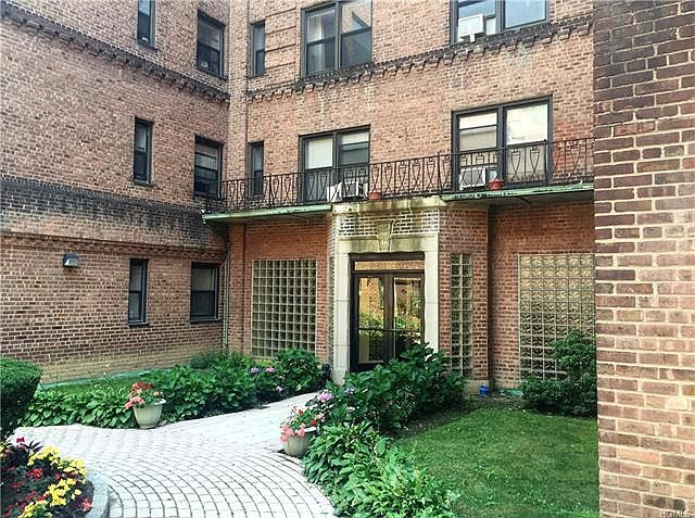 1st image of 101 Ellwood Ave APT 7H