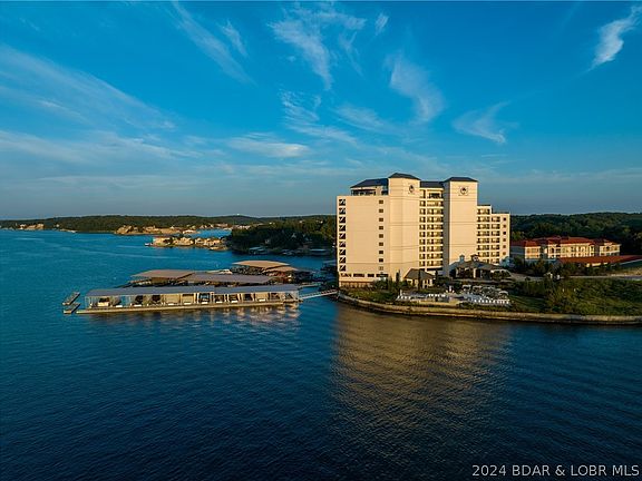 5th image of 166 Captiva Dr Unit 8D