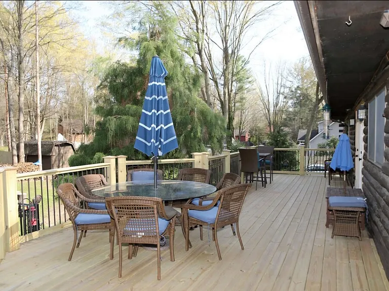 4274 N Lakeshore Dr — Photo 21