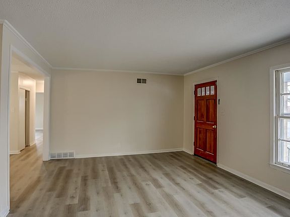 4th image of 3619 Ramill Rd