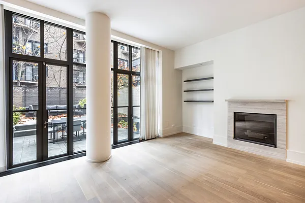 Rented by Compass | media 23