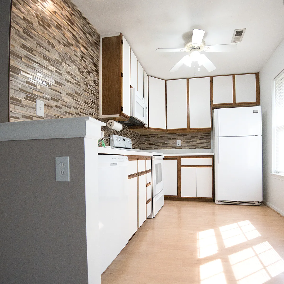 Building Photo - 2016 Foxmeadow Cir #2016