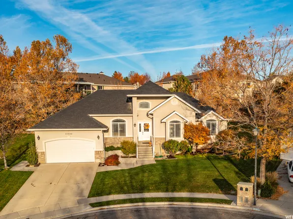 12014 S Meadow Ridge Cir, Riverton, UT 84065