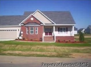 108 Trinity Cir, Four Oaks, NC 27524