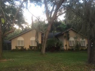 1800 Shadow Oaks Rd, Kissimmee, FL 34744