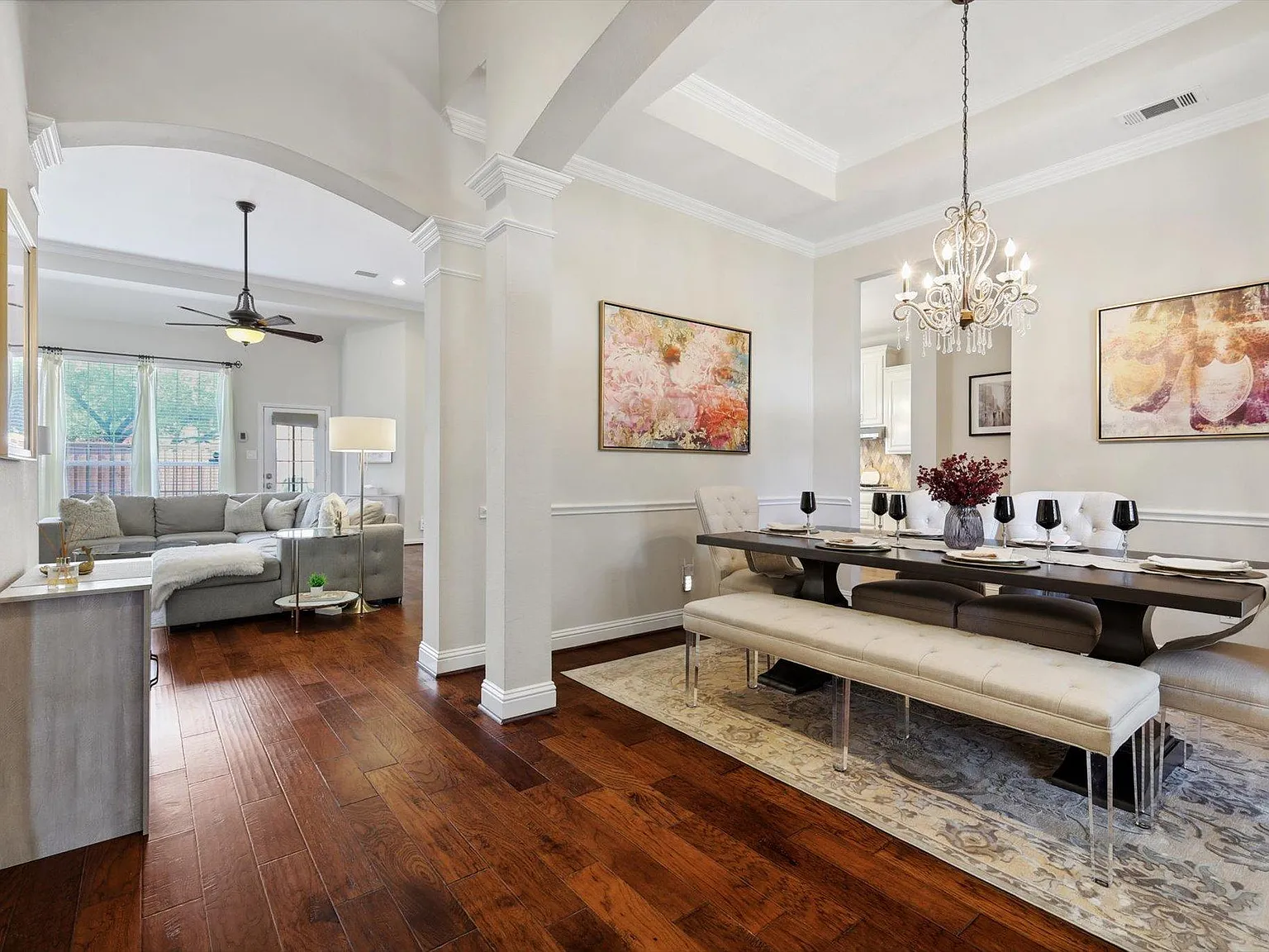 11700 Duxbury Dr — Photo 2