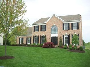 121 Spyglass Dr, Blue Bell, PA 19422