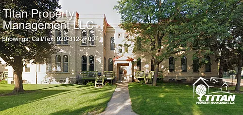 207 E Irving Ave #202 Photo 1