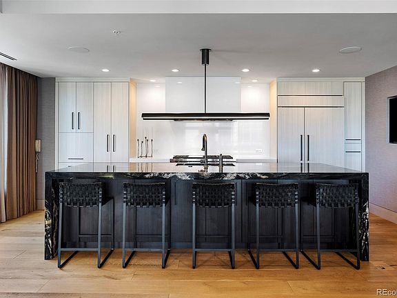 5th image of 1133 14th Street #2820